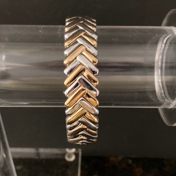 Two Tone Gold & Silver Chevron Design Cuff Bracelet/Versatile Piece/NEW! - Picture 1 of 4